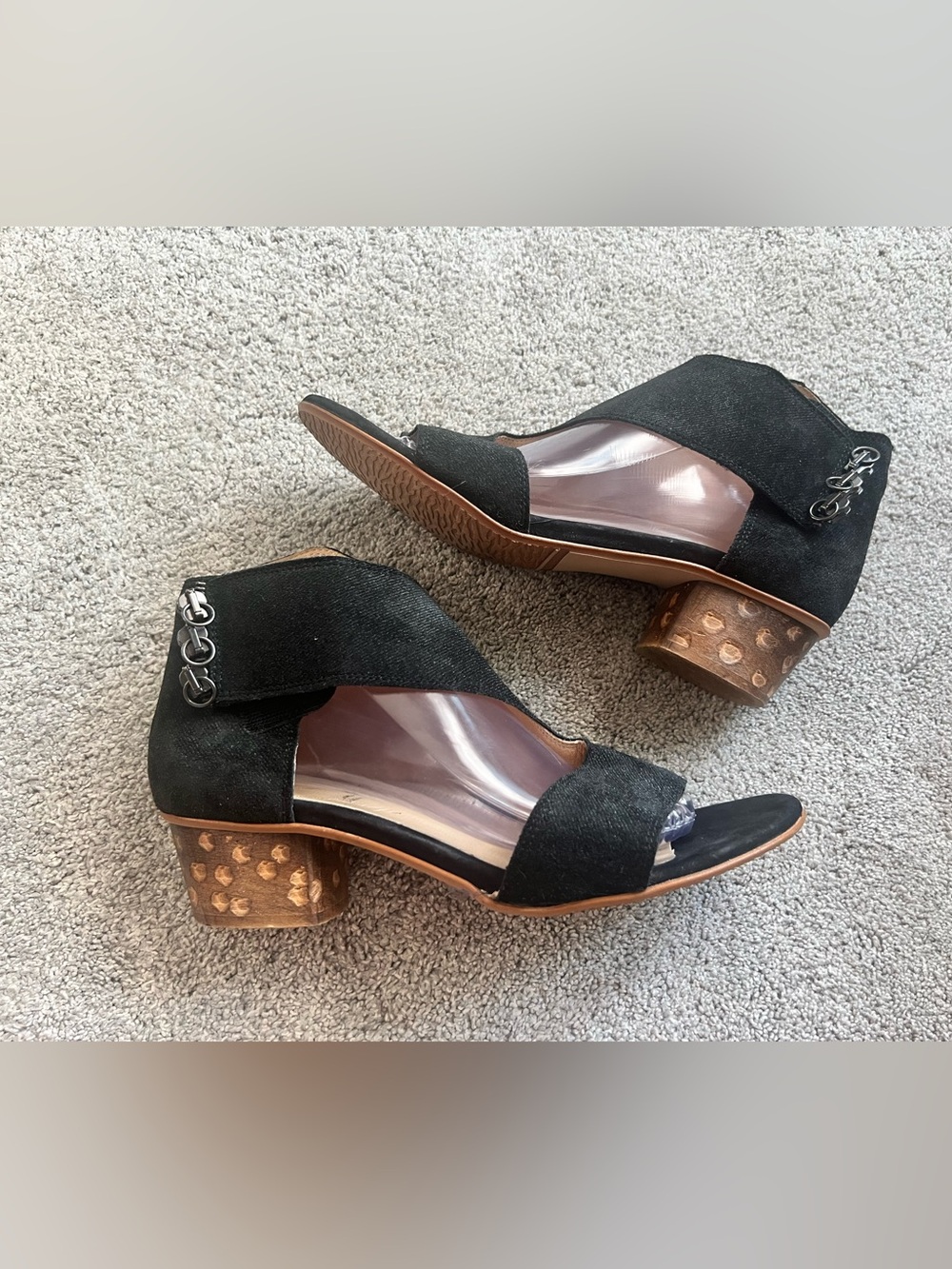 Unity in Diversity Size 41 ‘Aquanis’ Open Toe Ankle Strap Heels Slip On Sandals